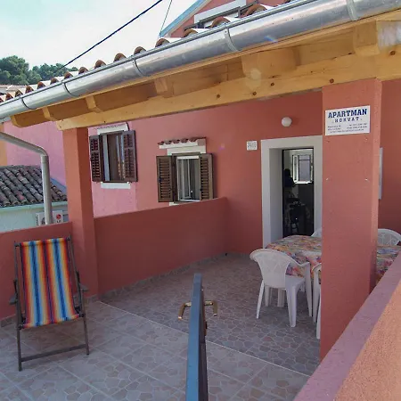 Apartment Mariolina Rovenska